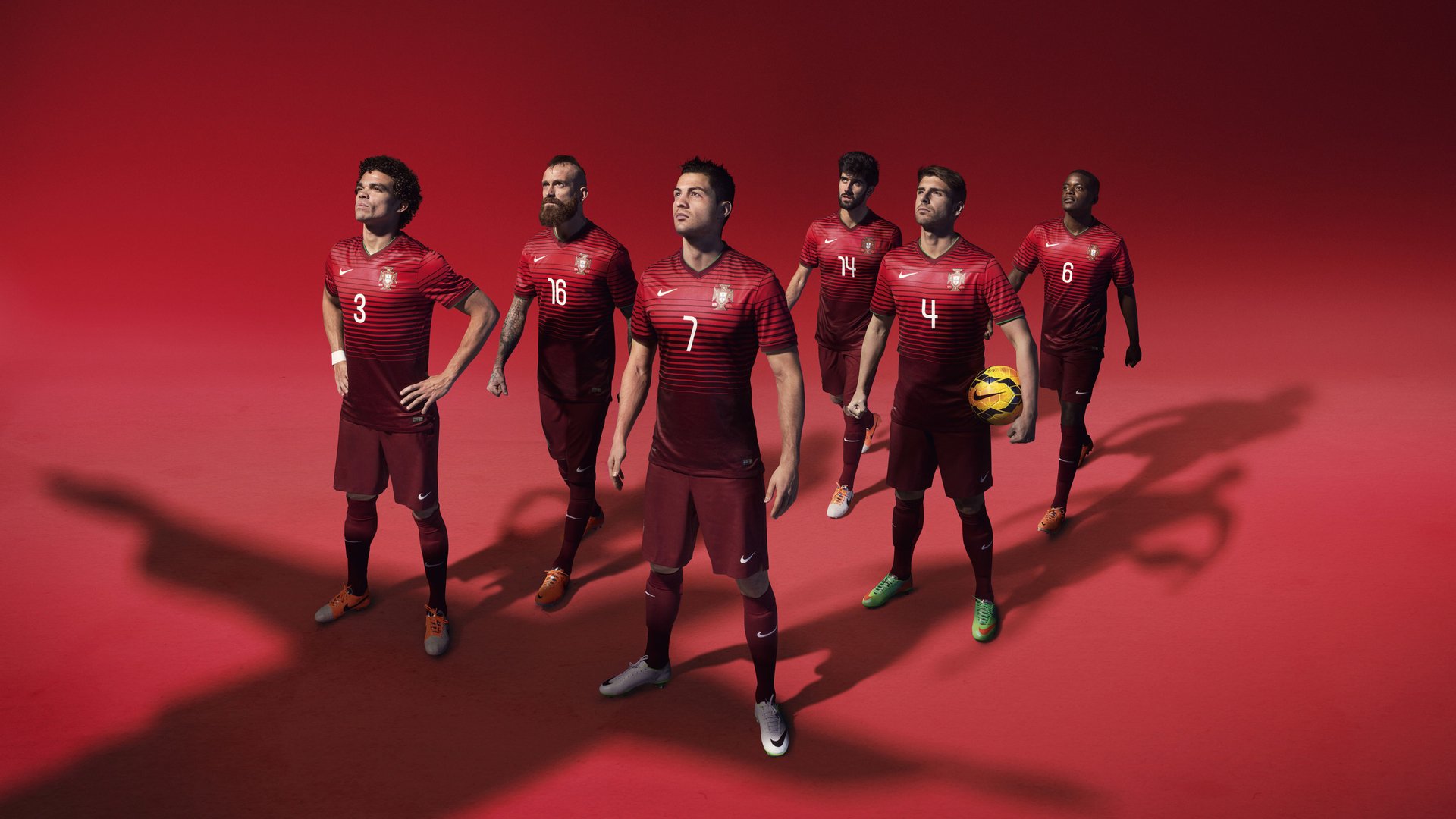 巴黎看台爆满，却未能见证胜利，巴黎视察